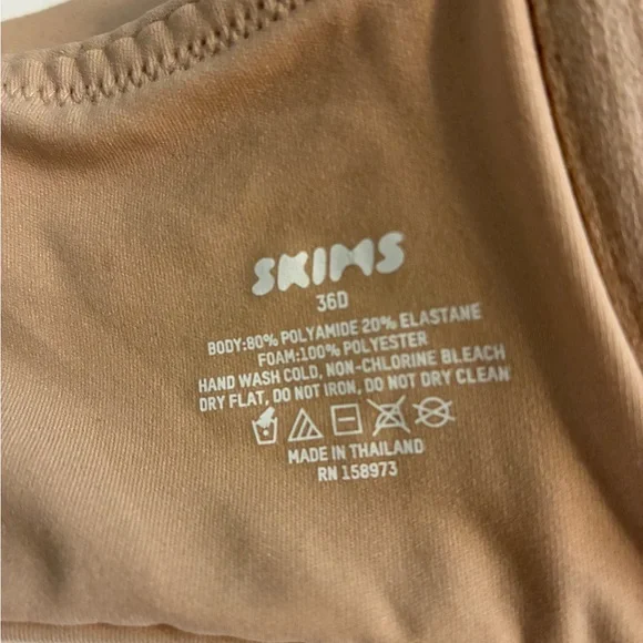 Skims Beige Padded Bra Woman 36D Wired Comfortable Stretch Adjustable - Picture 7 of 7